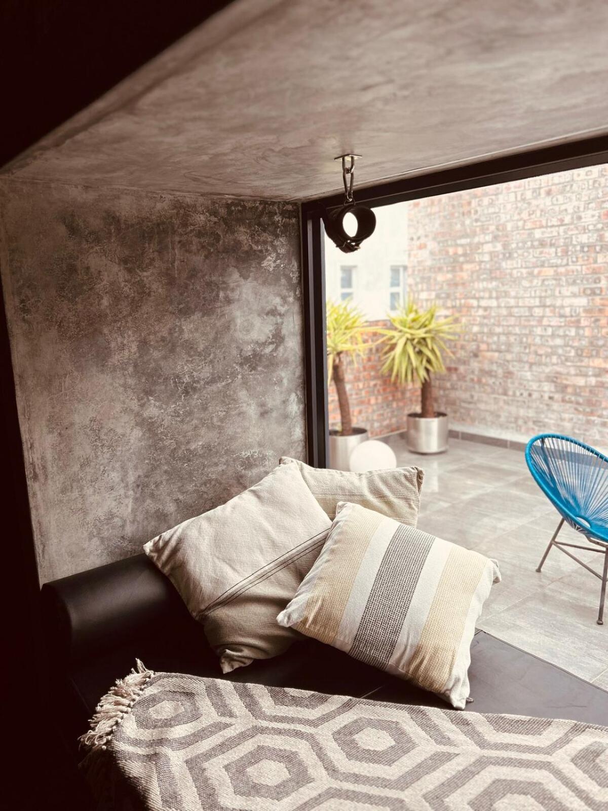 The Fortress , At Tether And Tease Apartment Cape Town